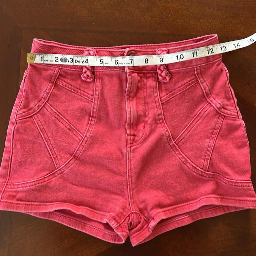 BDG Urban Outfitters Shorts High Waisted Red Denim Size Waist 25 - Picture 2 of 8